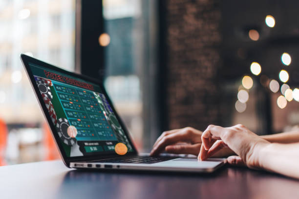 How to play poker tournaments A Complete Guide